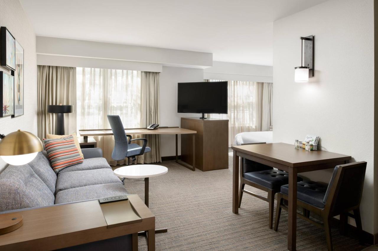 Residence Inn Плезантон Екстер'єр фото