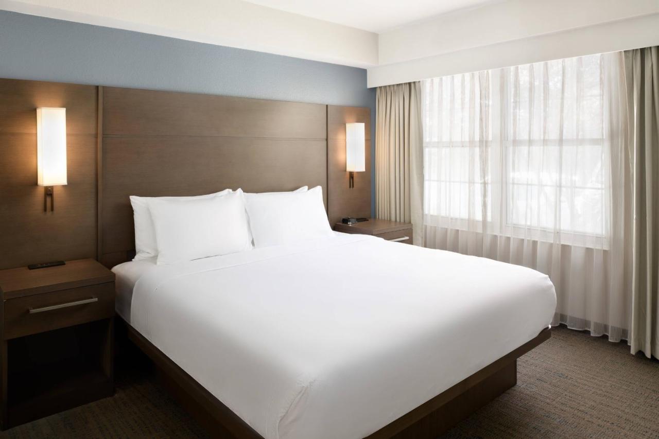 Residence Inn Плезантон Екстер'єр фото