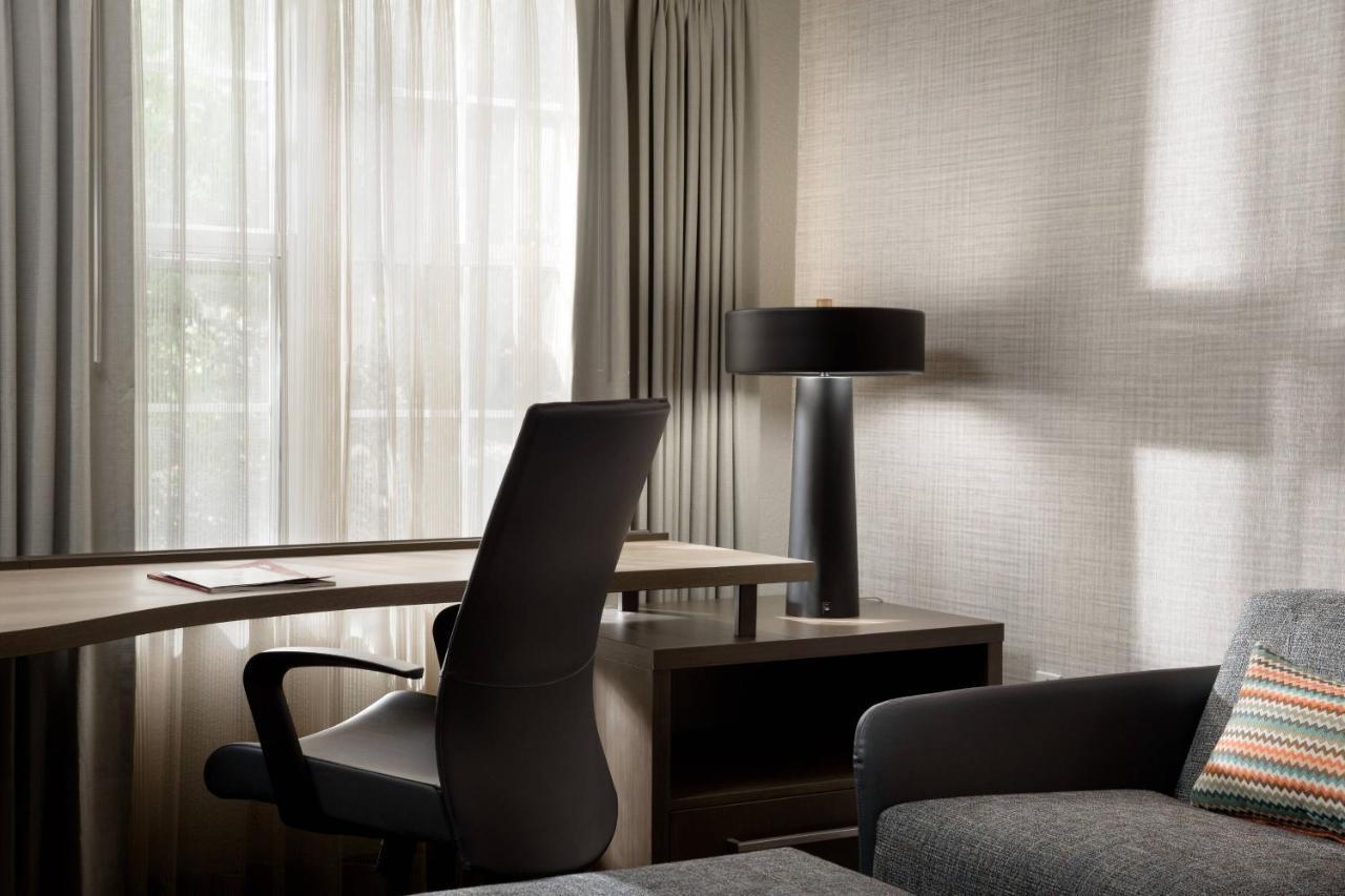 Residence Inn Плезантон Екстер'єр фото