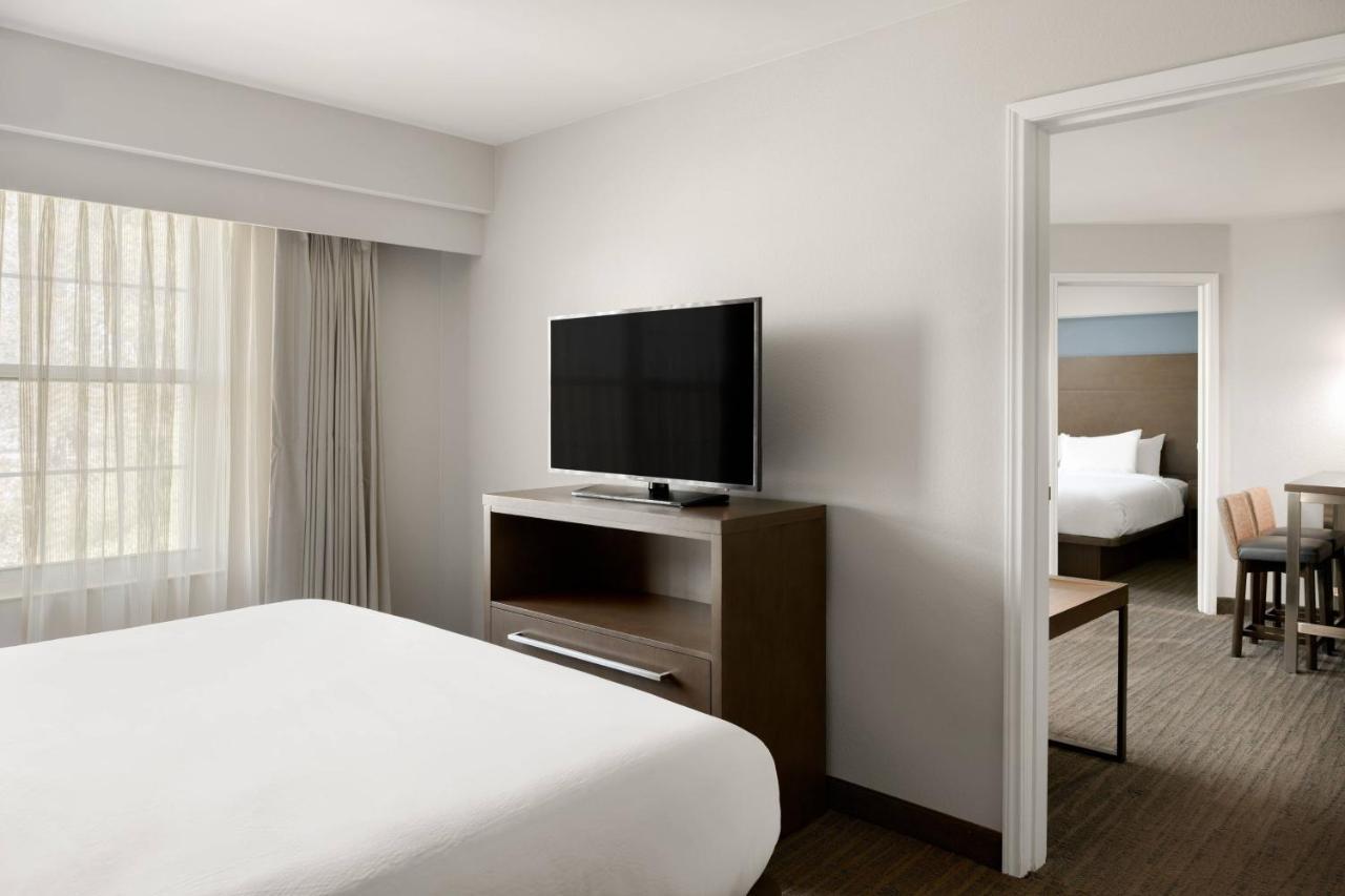 Residence Inn Плезантон Екстер'єр фото
