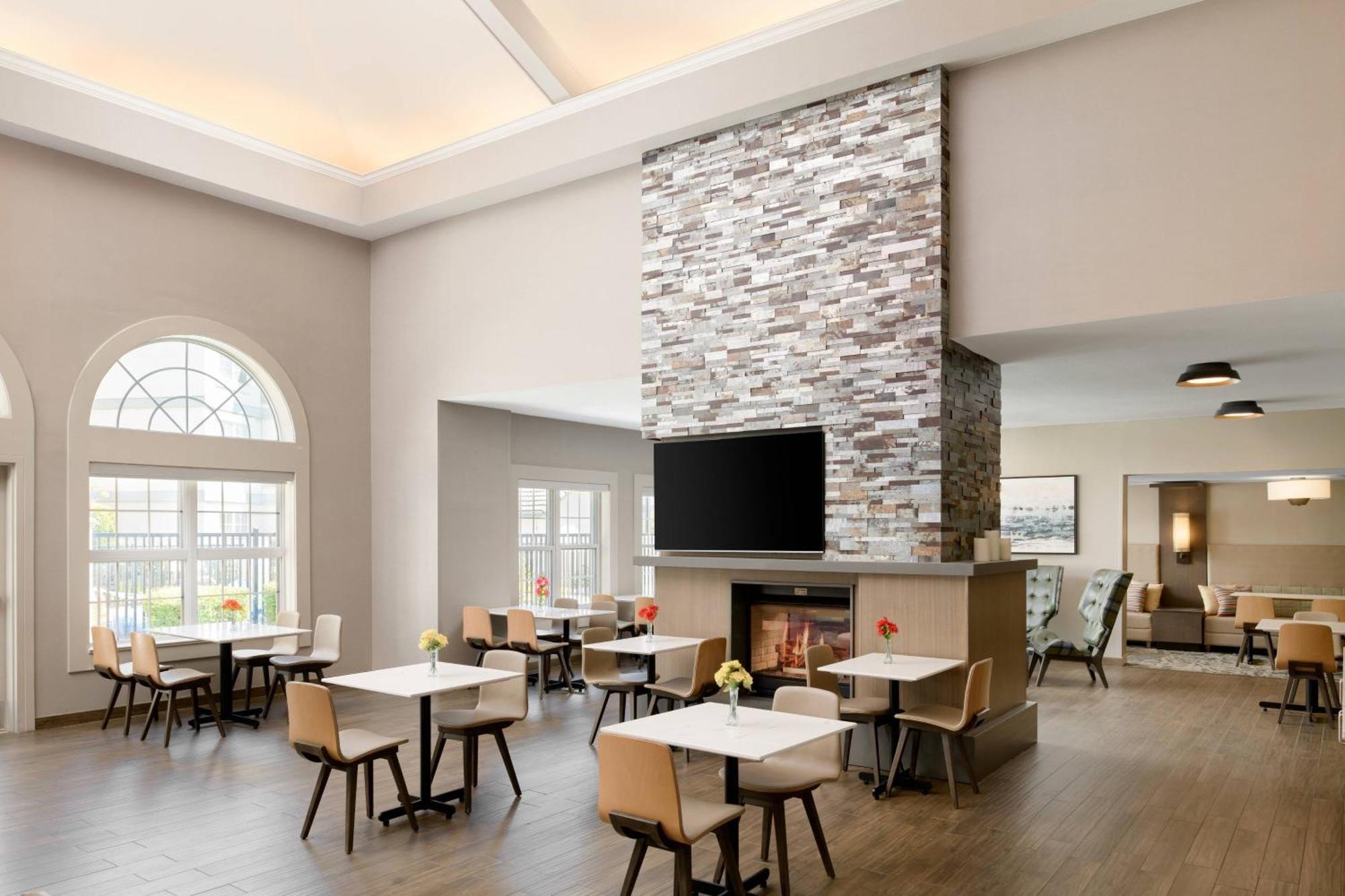 Residence Inn Плезантон Екстер'єр фото